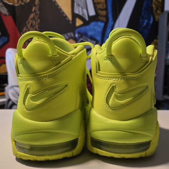 NIKE Air More Uptempo Volt - Picture 5 of 8